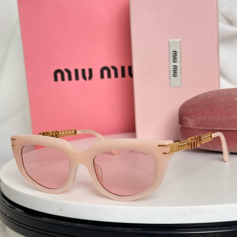 MIU MIU